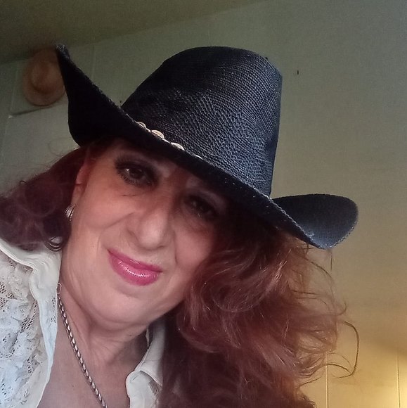 deborahlegs1369